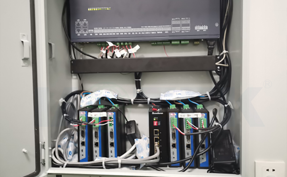 光伏發(fā)電數據傳輸設備工業(yè)交換機.jpg